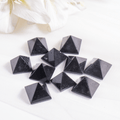 Pyramide de cristal d'agate noire ~ pyramide d'agate noire pour la guérison, la grille de cristal et l'équilibrage des chakras