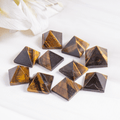 Pirámide de cristal de ojo de tigre ~ Pirámide de ojo de tigre para la curación, rejilla de cristal y equilibrio de chakras