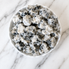 Piedra lunar arcoíris Piedras naturales en bruto 1 pulgada Piedra lunar arcoíris Piedras crudas, trozos de cristal crudo en tamaño de paquete 4 oz, 1/2 lb, 1 lb.