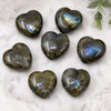 Cristal de corazón de labradorita pulido, corazón de bolsillo grande de 2 pulgadas Corazón de cristal hinchado