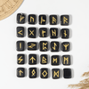 Juegos de runas de jaspe negro con bolsa de terciopelo negro y tarjeta de runas, juego de runas Futhrak del anciano